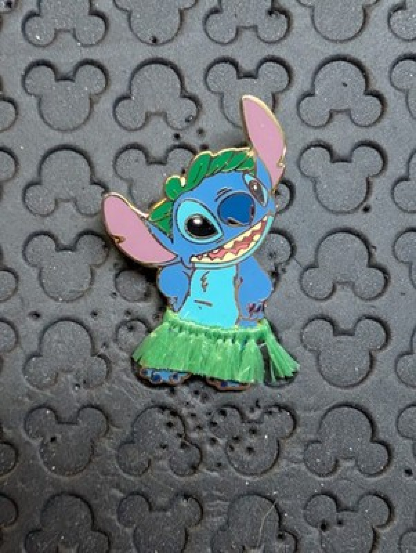 Stitch Hula Disney Pin Grass Skirt