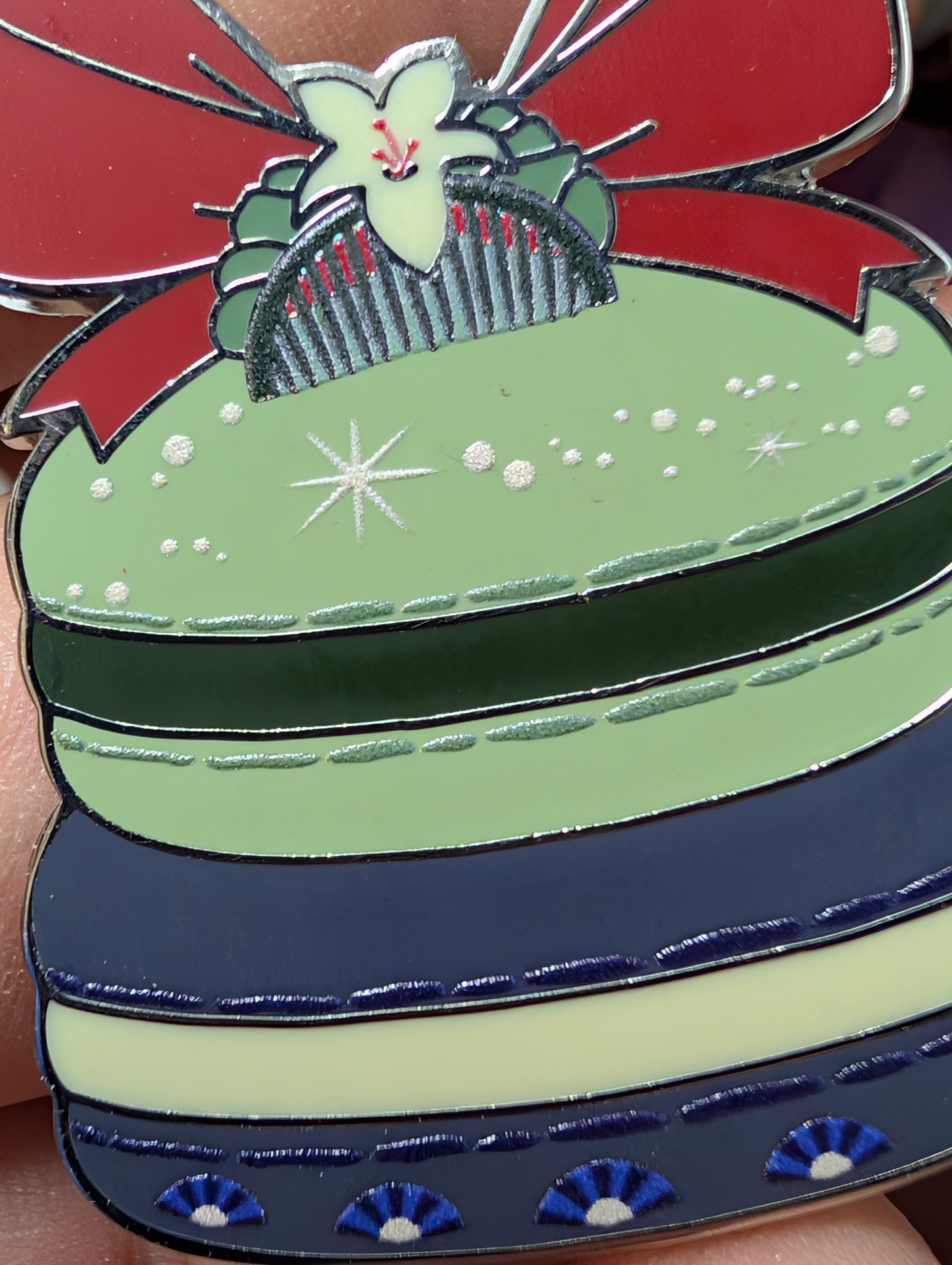 Mulan Macaron pin from the Disney Princess Pastries Mystery