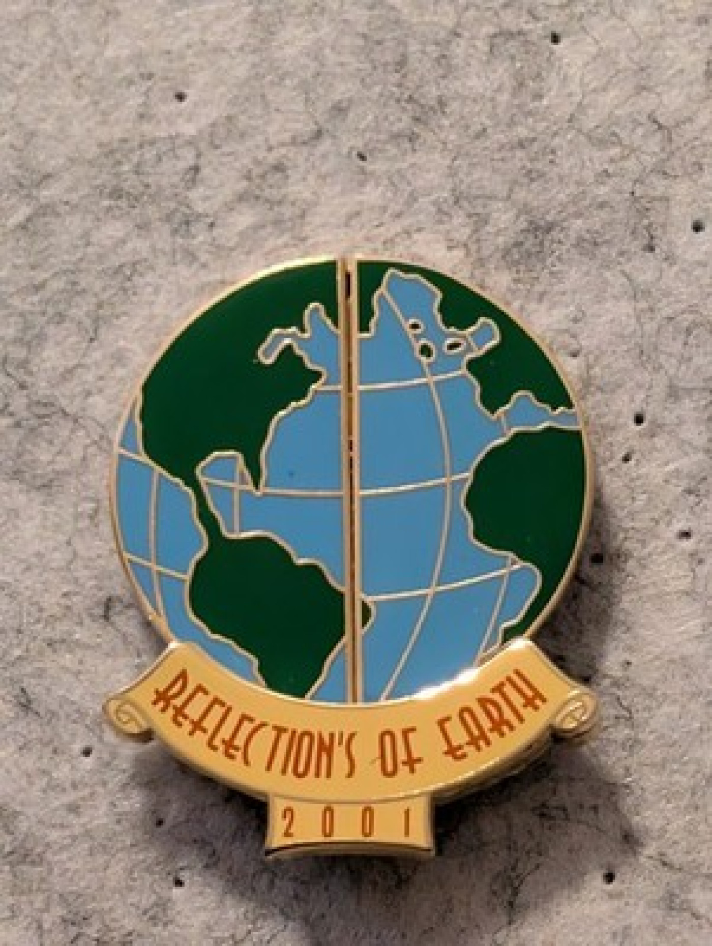 Disney WDW Reflection's of Earth 2001 LE 3000