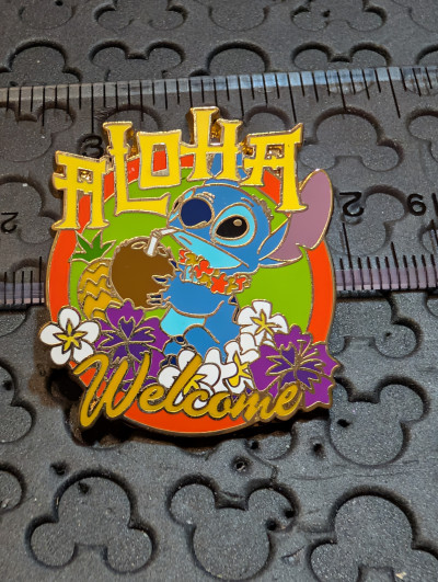 Stitch Aloha Welcome Pin