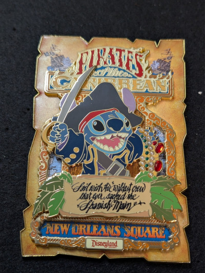 Disney DLR Featured Artist 2007 Pirates of the Caribbean Stitch Jumbo LE 500 Pin