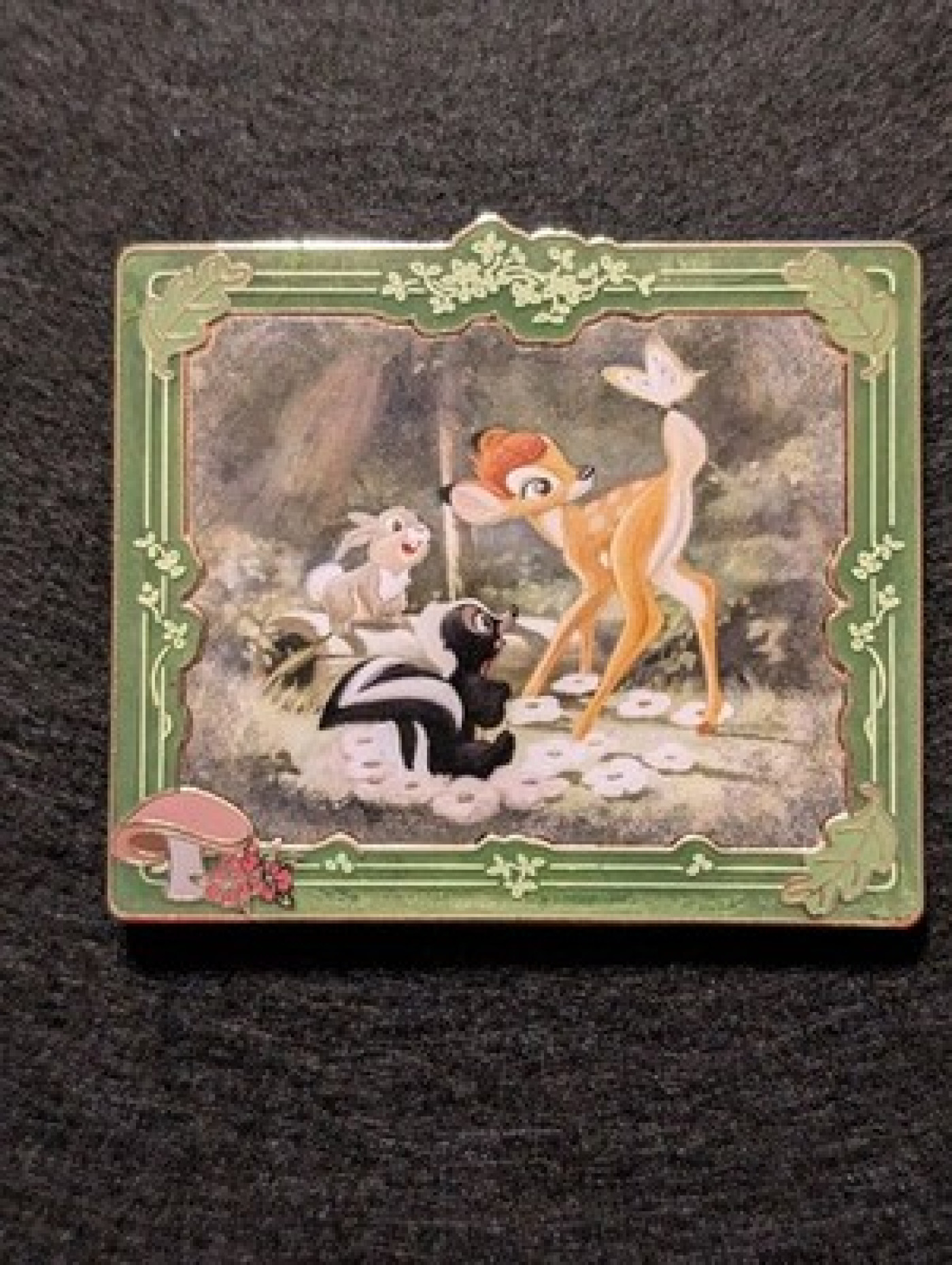 DISNEY DS Bambi, Flower, Thumper Classic LE 500 RARE JUMBO EASEL PIN 2008