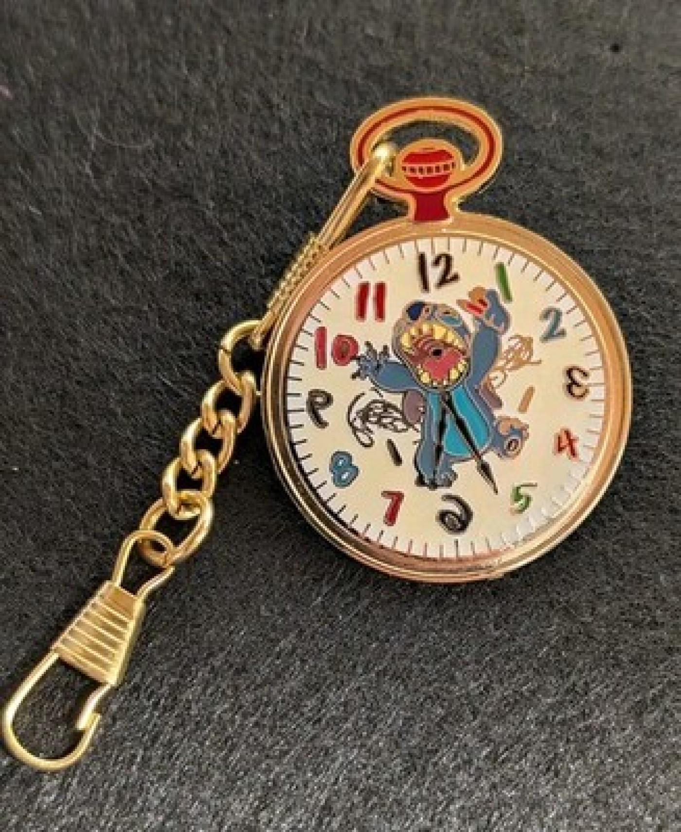 DISNEY WDW 2008 SPOTLIGHT SERIES POCKET WATCH COLLECTION STITCH LE 1500 PIN