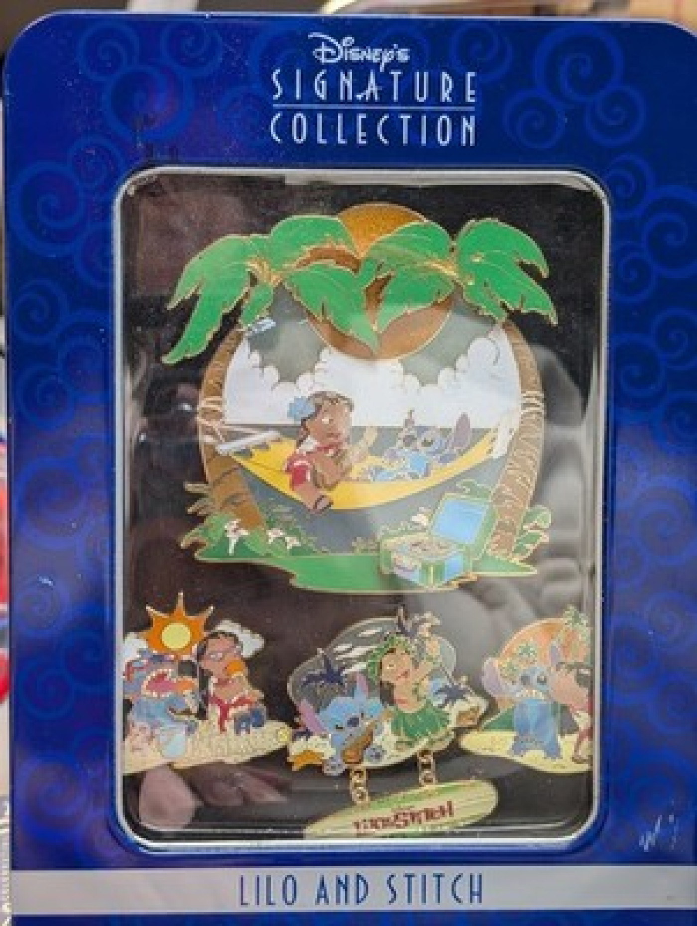 Disney Signature Collection Lilo And Stitch LE 750 Pin Set NEW IN TIN BOX