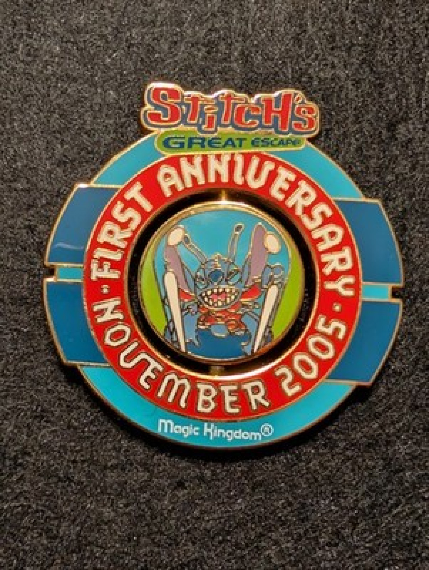 Walt Disney World resort Stitch Great Escape 1st anniversary pin spinner