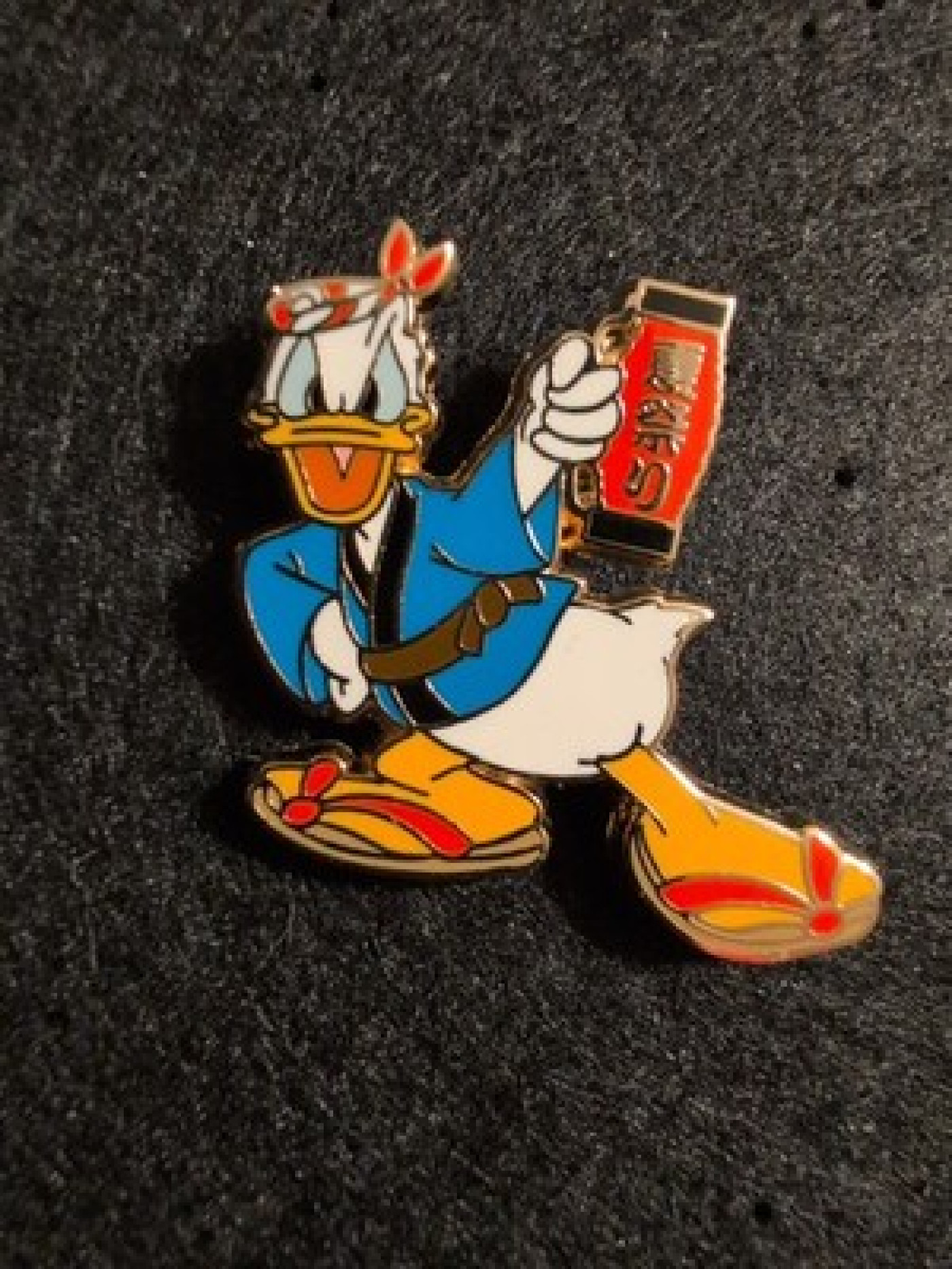 Japan Disney Store Donald Duck Summer Festival Natsu Matsuri JDS Pin