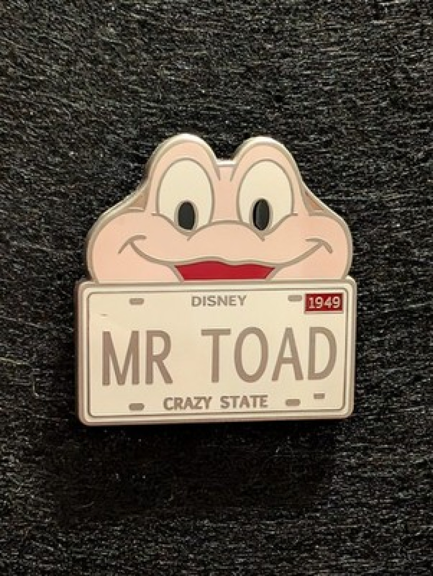 LR Mr Toad Mystery Character License Plate Disney Pin