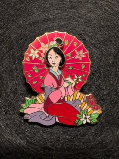 Disney 2008 Mulan Parasol Spinner Umbrella Spinning Disney Pin Trading