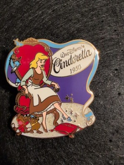 Disney Cinderella In Rags LE 1000 Pin. New
