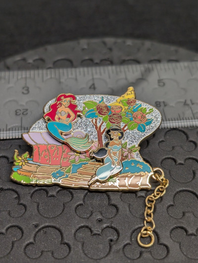 Disneyland Paris Pin - Once Upon Dream Parade Ariel and Jasmine