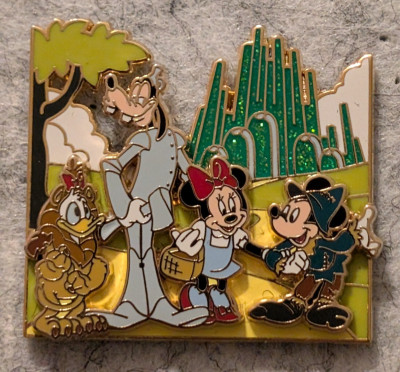 Disney Great Movie Ride Moment Wizard of Oz Mickey Mouse Minnie Donald Goofy